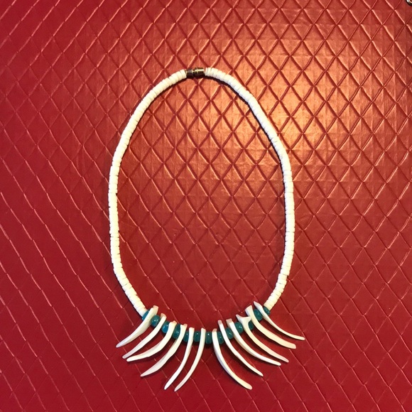 Glass beaded necklace made by Artist. - Picture 1 of 3